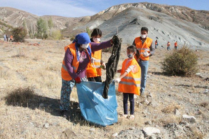 Köylülerden çevre temizliği G2