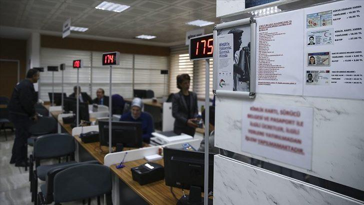 Yüz binler akın etti! En çok değiştirilen isim ve soyisimler dikkat çekti... Soyadı ve ad değişikliği başvuruları uzatıldı G5