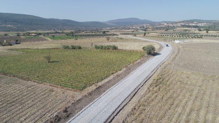 Kırkağaç’ta 60 kilometrelik yol ağına asfalt G3