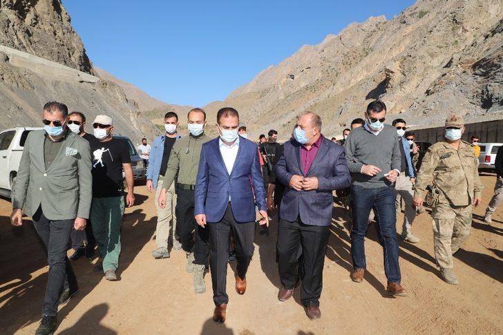 Vali Akbıyık’tan, rafting ekiplerine spor malzemesi desteği G5