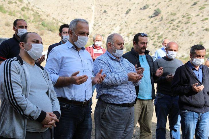 Başkan Üçok bereket ve bolluk için kurban kesti G3