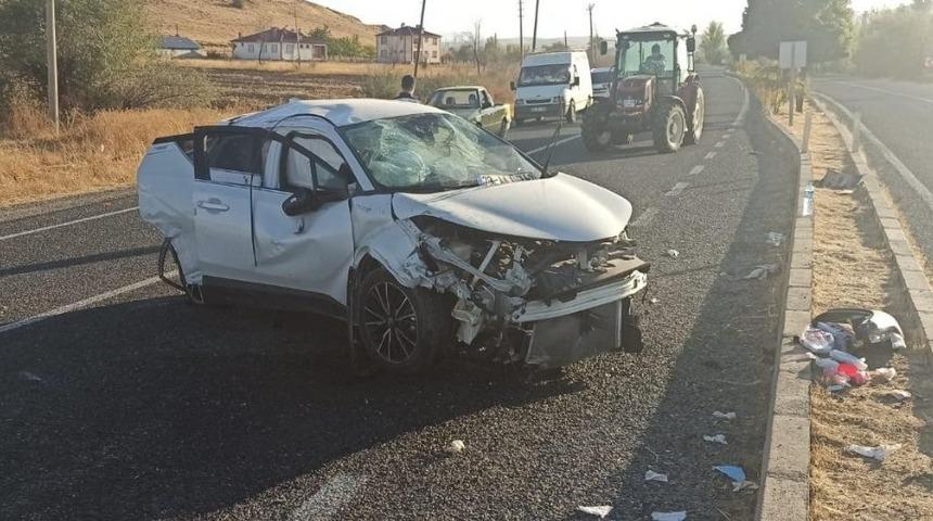Elazığ’da trafik kazası:3 yaralı