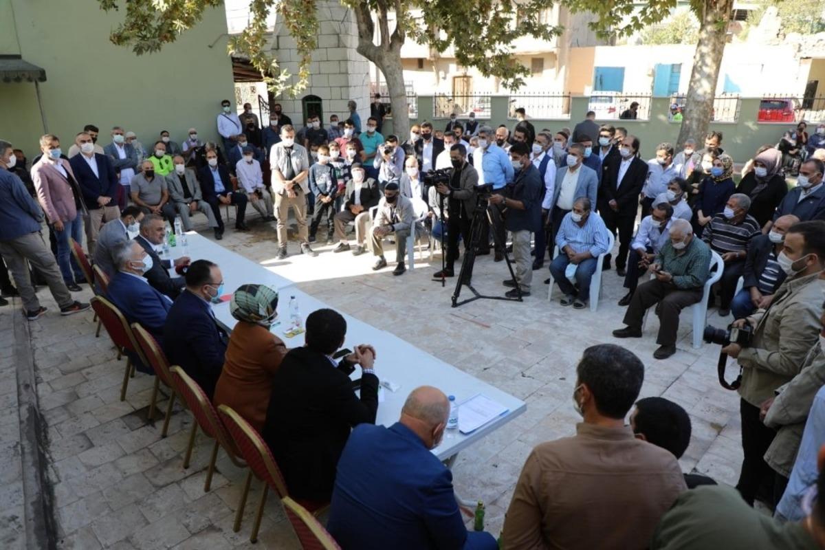 Vali Yırık,&rdquo;Bizim insanımız hizmete layık g&uuml;zel insanlar&rdquo;