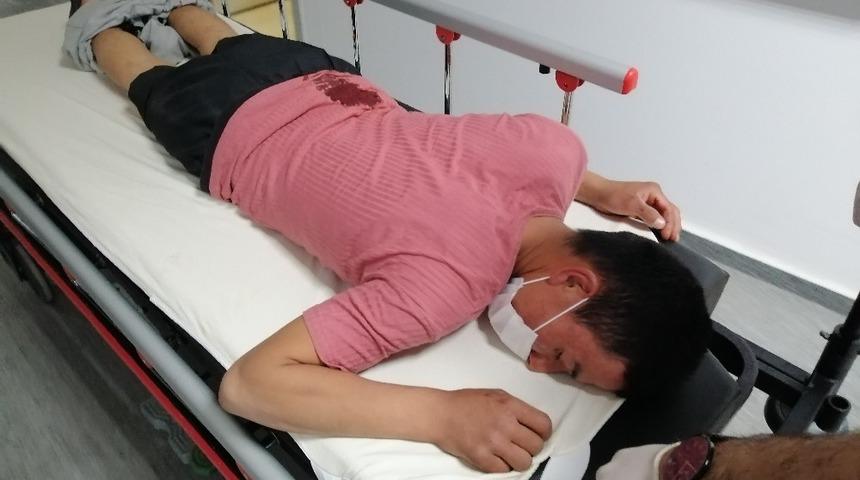 Aksaray'da sigara vermeyen şahsı cam şişeyle yaraladılar