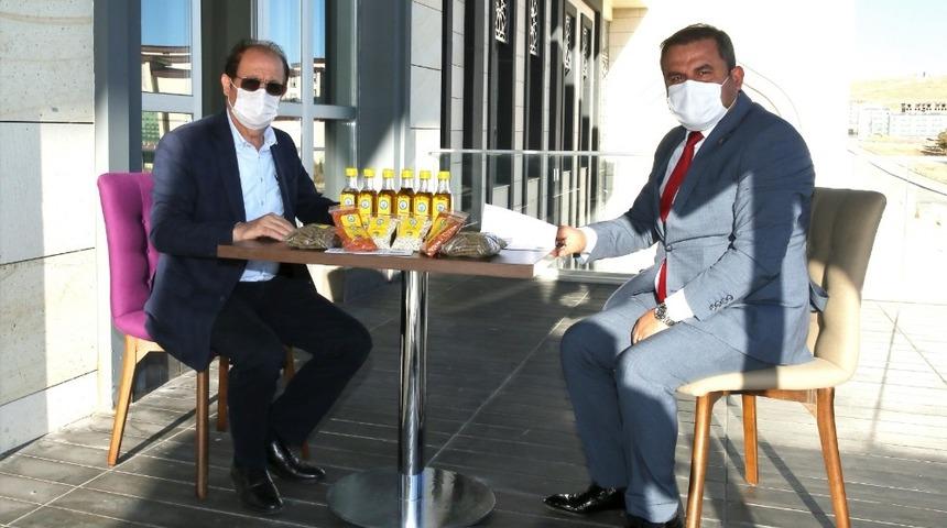 Bayburt &Uuml;niversitesi, organik aspir &uuml;r&uuml;nleriyle ilklere imza atıyor