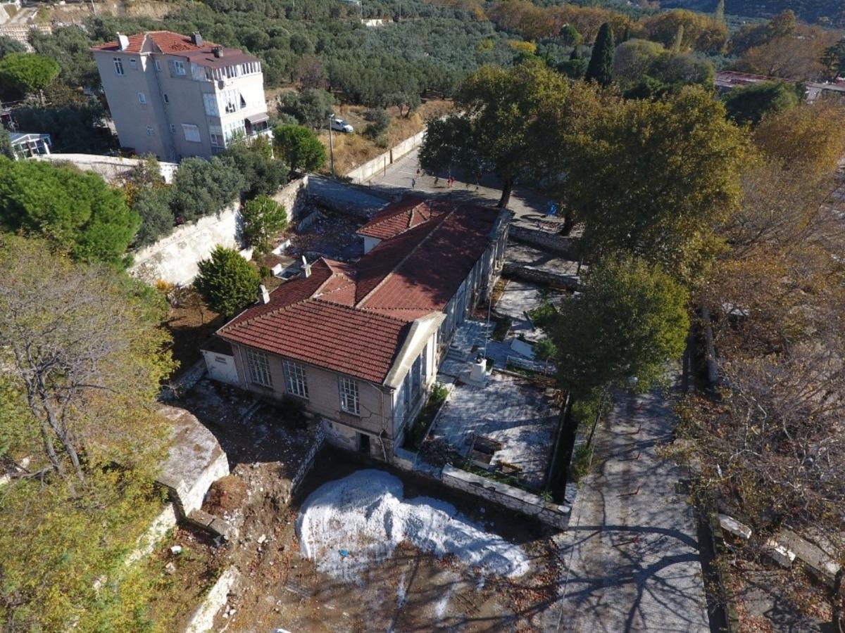 Balıkesir B&uuml;y&uuml;kşehir Belediyesi tarihi yapıları şehre kazandırıyor