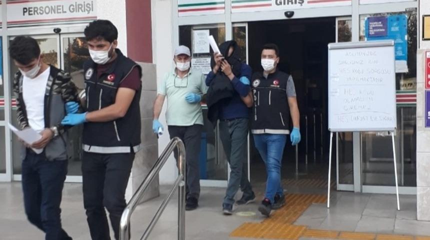 Uyuşturucu operasyonunda iki kişi yakalandı