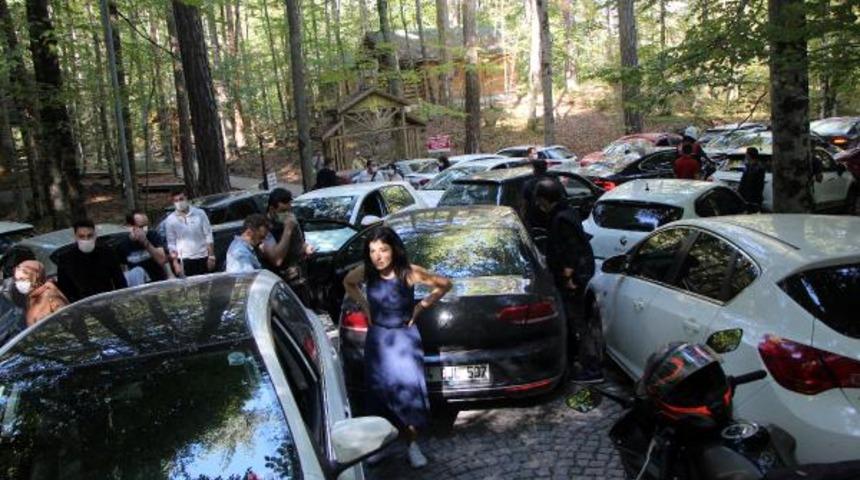 Yedig&ouml;ller Milli Parkı hafta sonu doldu taştı