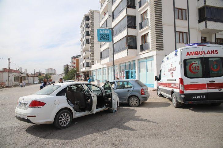 Elazığ’da trafik kazası: 2 yaralı G1