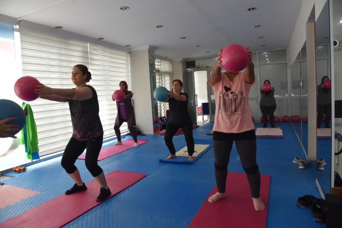 Sosyal mesafeli spora kadınlardan yoğun ilgi