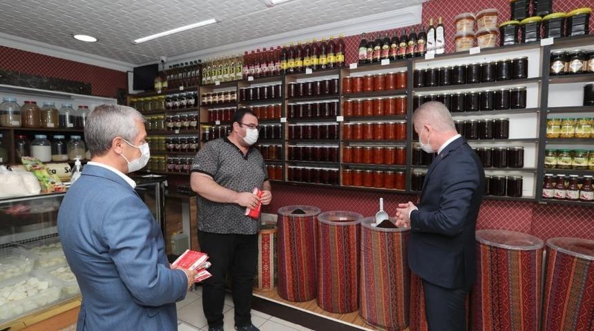 Şahinbey&rsquo;de maske ve mesafe denetimleri s&uuml;r&uuml;yor