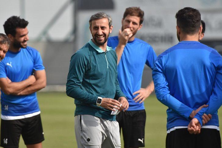 Manisa FK hazırlıklarını sürdürüyor G4