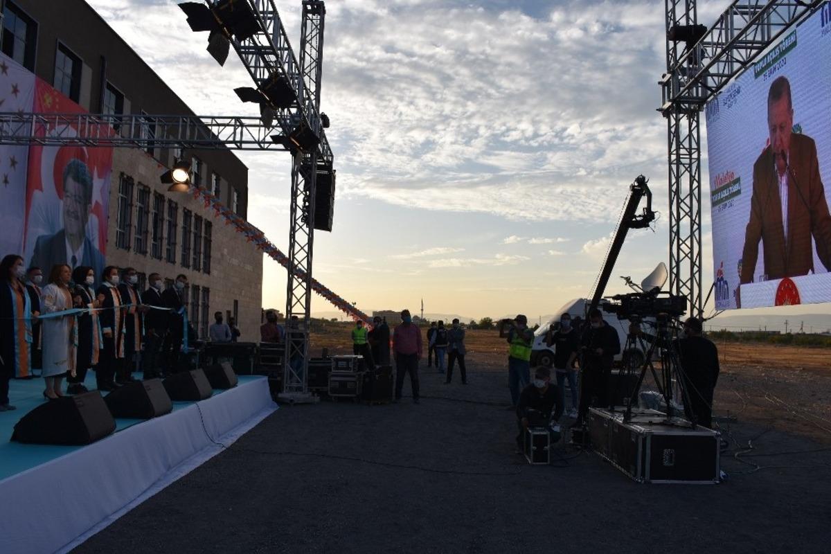 MT&Uuml;&rsquo;n&uuml;n merkez yerleşkesinin a&ccedil;ılışını Cumhurbaşkanı Erdoğan yaptı