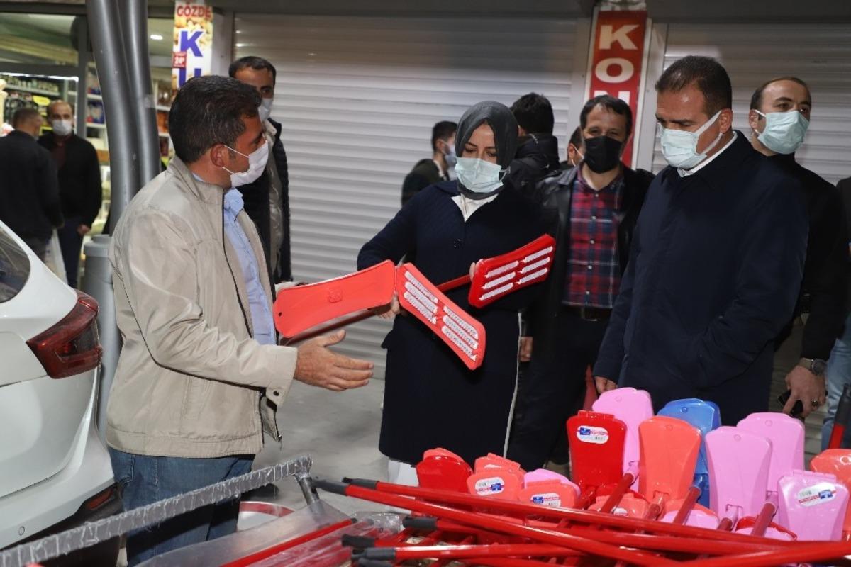 Cumhurbaşkanı Başdanışmanı Orhan&rsquo;a Hakkari&rsquo;de sevgi seli