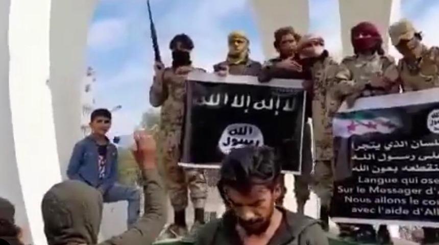 Resulayn'daki Fransa protestosunda IŞİD bayrağı açan kişi gözaltına alındı