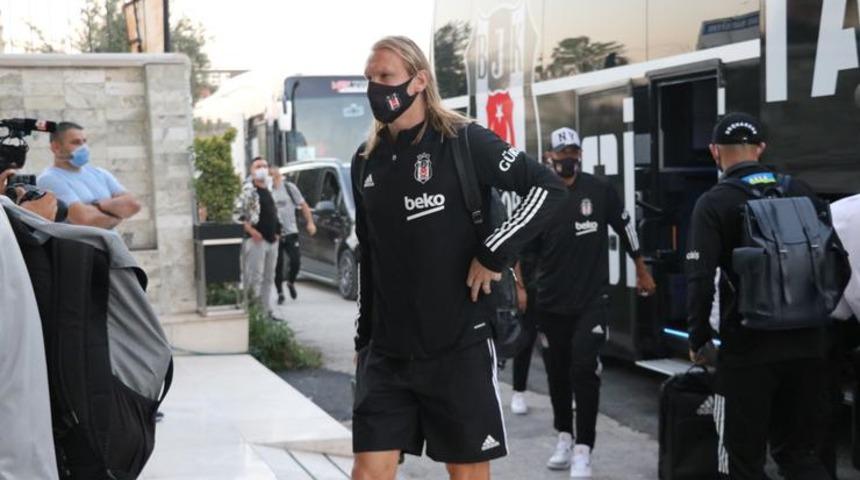 Beşiktaş, Denizlispor maçı için Denizli'ye ulaştı