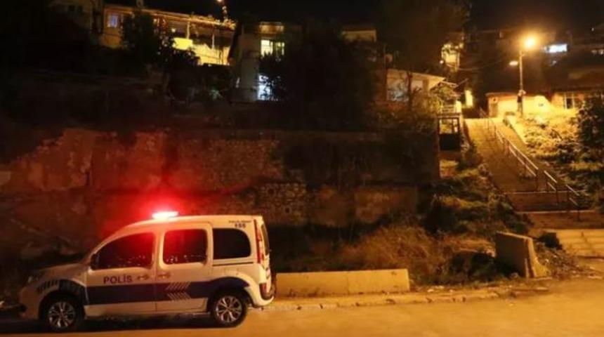 Kuzeni tarafından silahla vuruldu