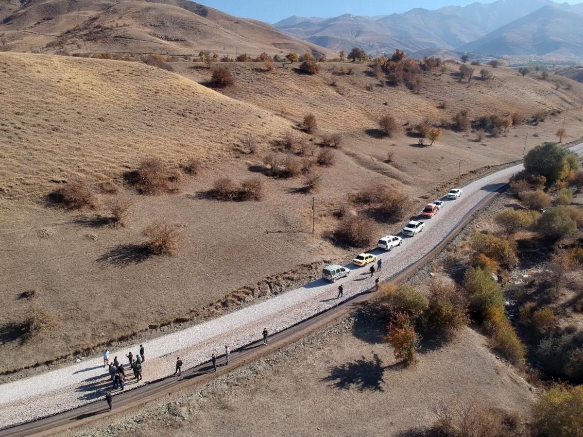 Esendere Belediyesi 25 yıllık yol sorununu bitirdi