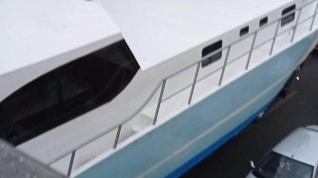 Denizi olmayan Diyarbakır’da tekne mahsur kaldı