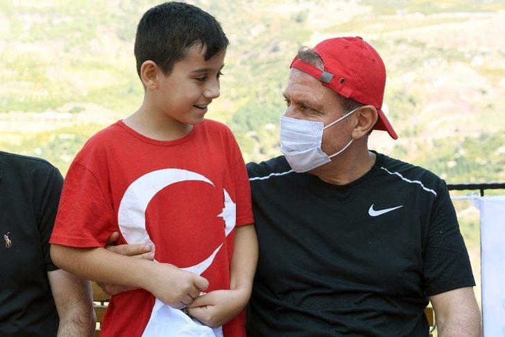 Başkan Seçer, vatandaşlarla ‘Cumhuriyet Yürüyüşü’ yaptı G5