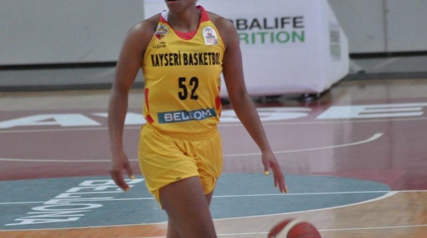 Tyasha Harris yetmedi