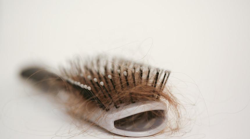 Karnımız nasıl acıkıyorsa saçımız da acıkıyor! Nedeni ise...