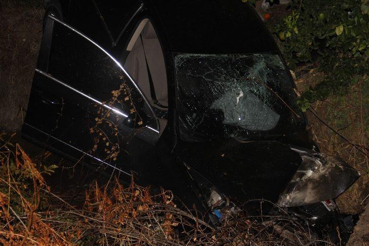 Tarlaya uçan araçtan kendi çabaları ile kurtulan yaralı kadın tir tir titredi G3