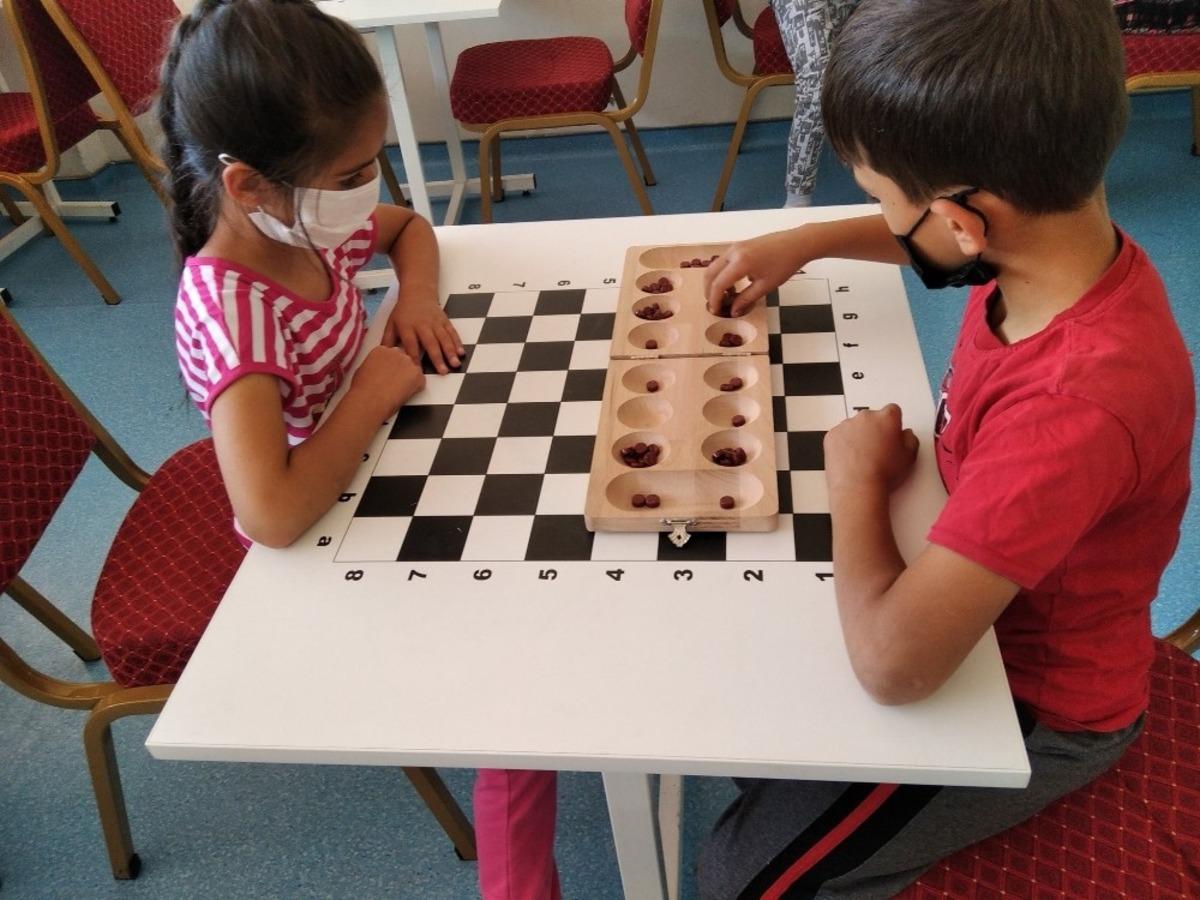 Aziziye Gen&ccedil;lik Merkezi akıl ve zeka oyunlarının merkezi olma yolunda