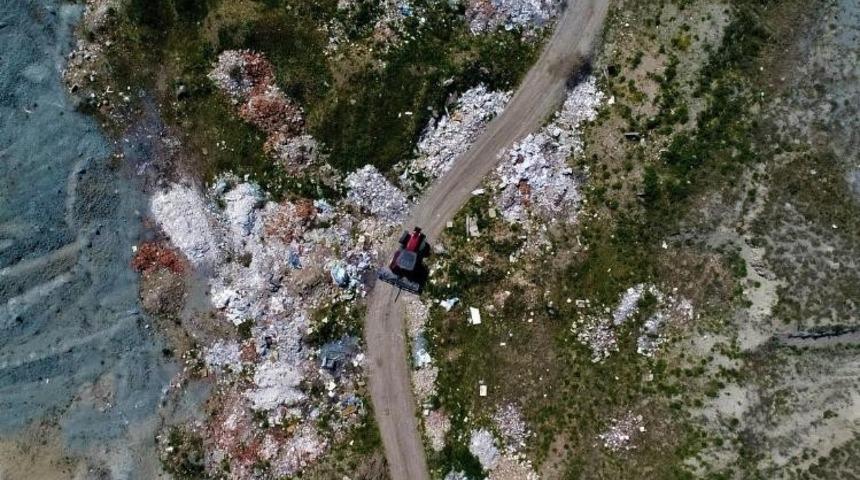 Tarım arazileri adım adım moloz ve hafriyat çöplüğüne dönüşüyor