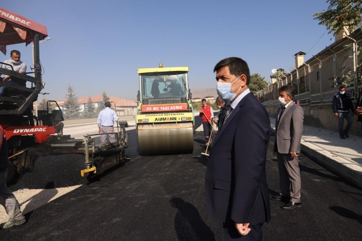 1129. sokakta yapılan asfalt &ccedil;alışmalarında sona yaklaşıldı