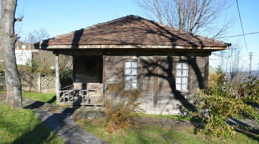 Tarihi ahşap camiye restorasyon