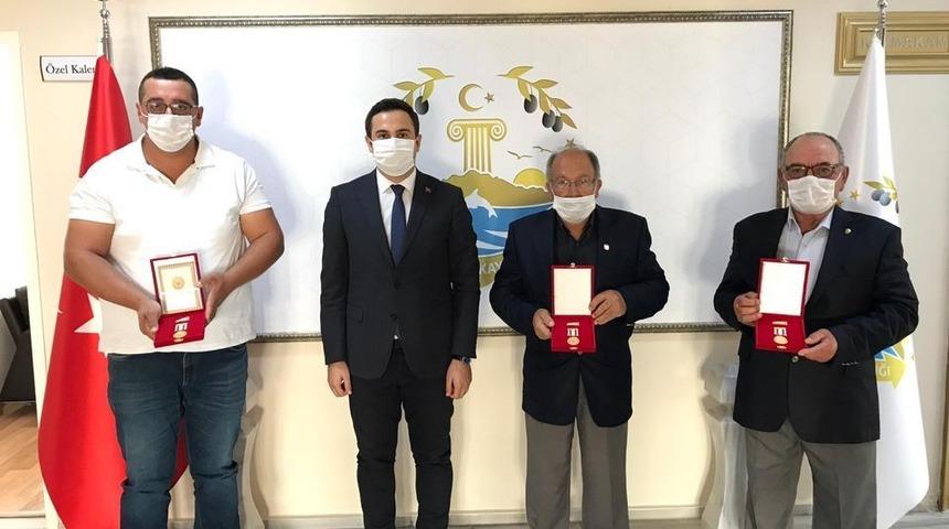 Kıbrıs gazilerine "Mill&icirc; M&uuml;cadele Madalyası" verildi