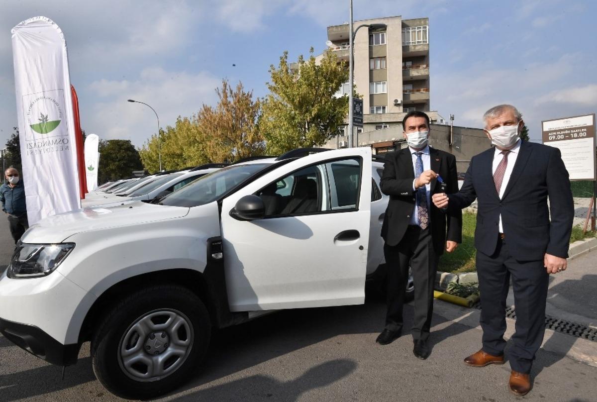 Osmangazi Belediyesi filyasyon ekiplerine 30 ara&ccedil; tahsis etti
