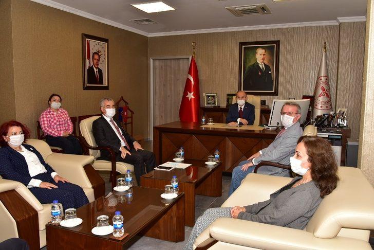 Vali Karadeniz’den ’Zorunlu haller dışında dışarı çıkmayın’ uyarısı G2