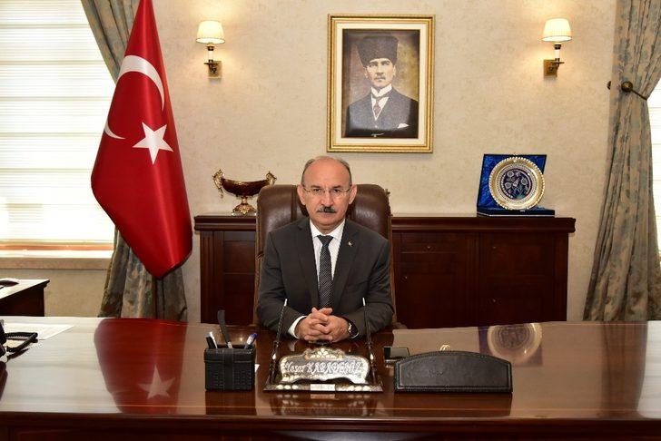 Vali Karadeniz’den ’Zorunlu haller dışında dışarı çıkmayın’ uyarısı G3