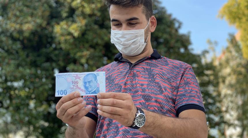 Hatalı basılan 100 TL'yi 70 bin TL'ye satıyor