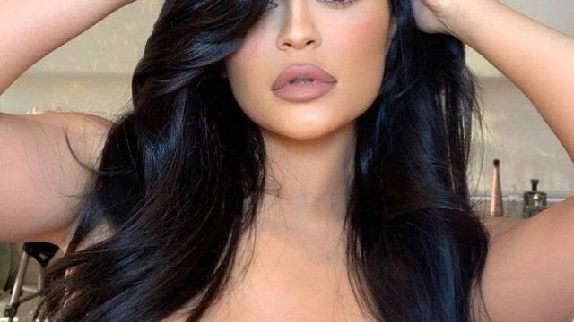 Kylie Jenner sınır tanımıyor! Vahşi yönünü ortaya çıkarmak için... 