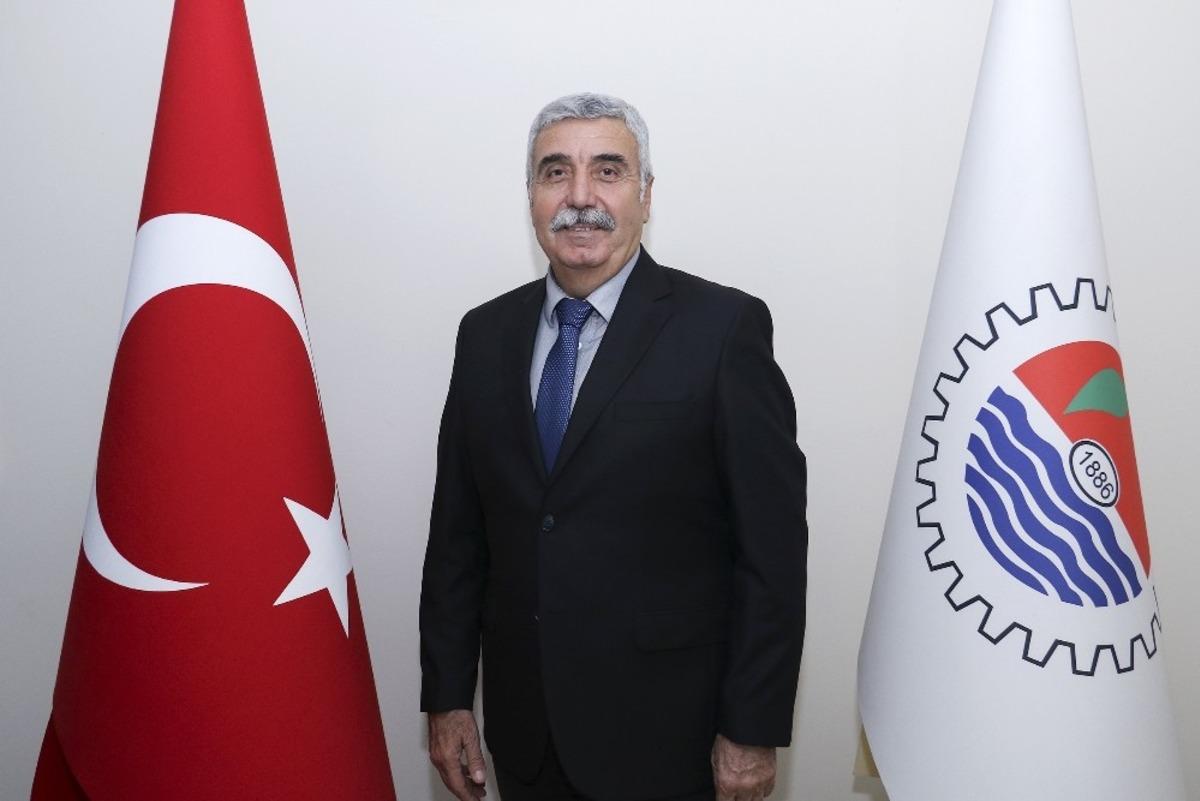 Komisyoncular, meyve sebze hallerine d&uuml;zenleme bekliyor