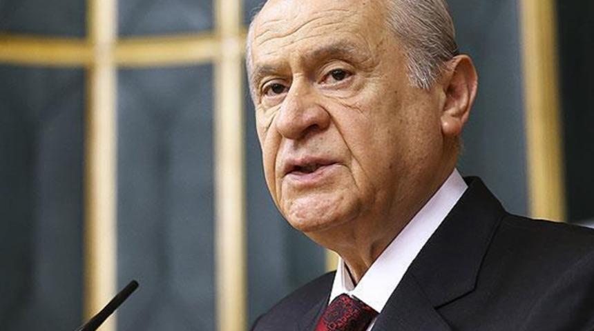 MHP lideri Devlet Bah&ccedil;eli: Bazı al&ccedil;ak kalem sahipleri ve televizyon sunucuları ateşle oynamaktadır