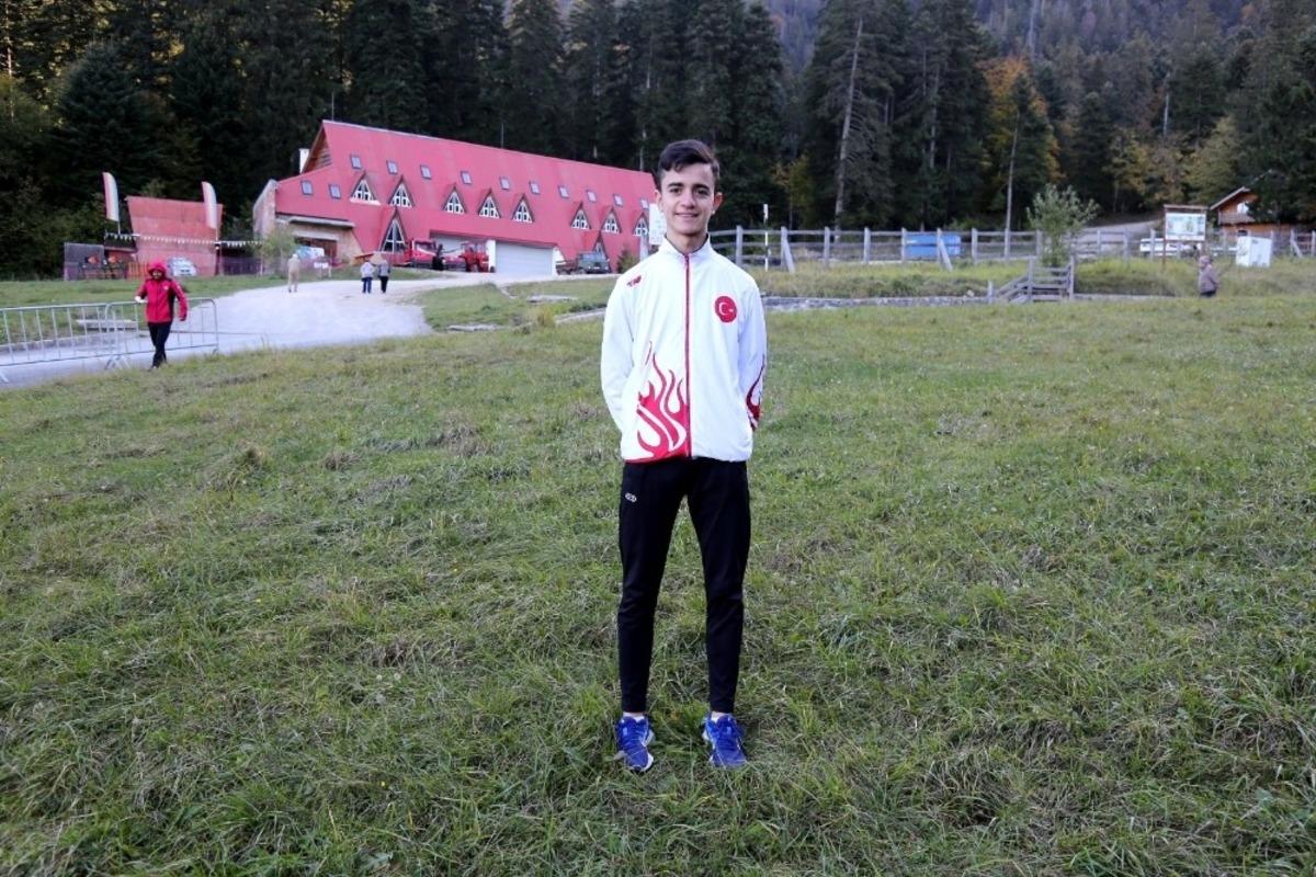 Romanya&rsquo;daki dağ koşusunda derece sevinci