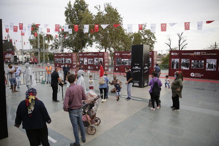 Canlı heykellerle Kurtuluş Savaşı G3