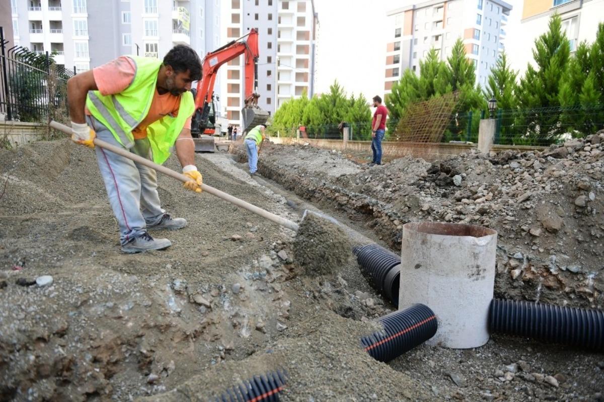 Altınordu&rsquo;da alt yapı sorunları &ccedil;&ouml;z&uuml;l&uuml;yor