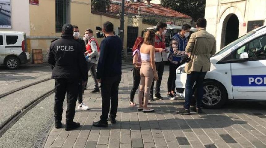 Taksim'de maske denetimi! Drone tespit etti polis cezayı kesti