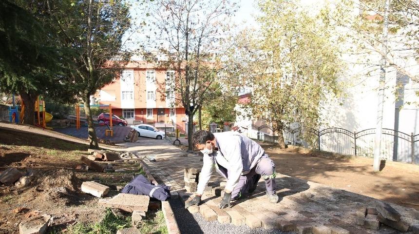 &Ccedil;ayırova&rsquo;da parklar yenileniyor