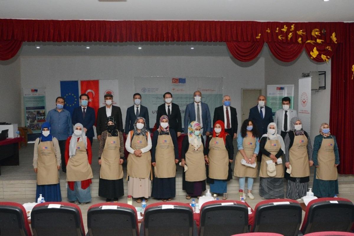 &Ccedil;atak&rsquo;ta &lsquo;Uygulamalı &Ccedil;ift&ccedil;i Okulu Programı&rsquo; d&uuml;zenlendi