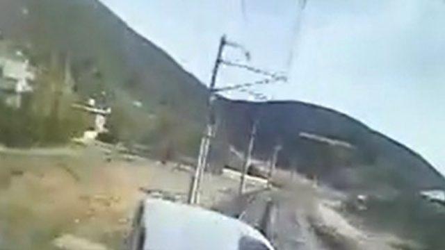 Gaziantep’te dayı yeğenin öldüğü feci kaza kamerada