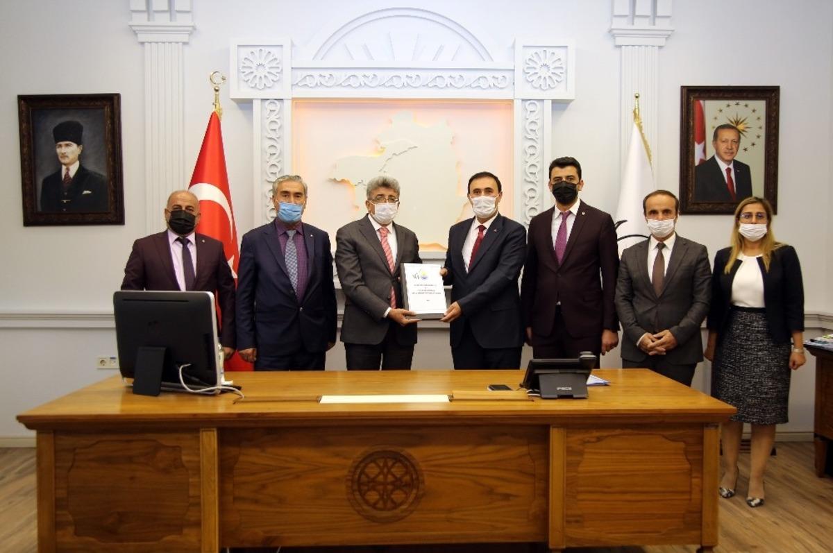 Canlı hayvan pazarı Van Ticaret Borsasına devredildi