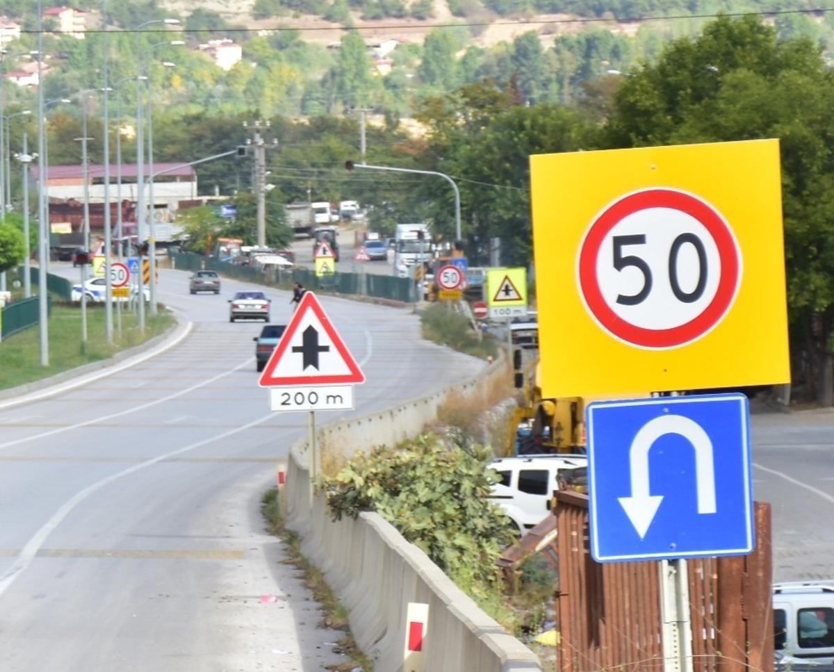 Boyabat Kaymakamlığı&rsquo;ndan ara&ccedil; s&uuml;r&uuml;c&uuml;lerine uyarı