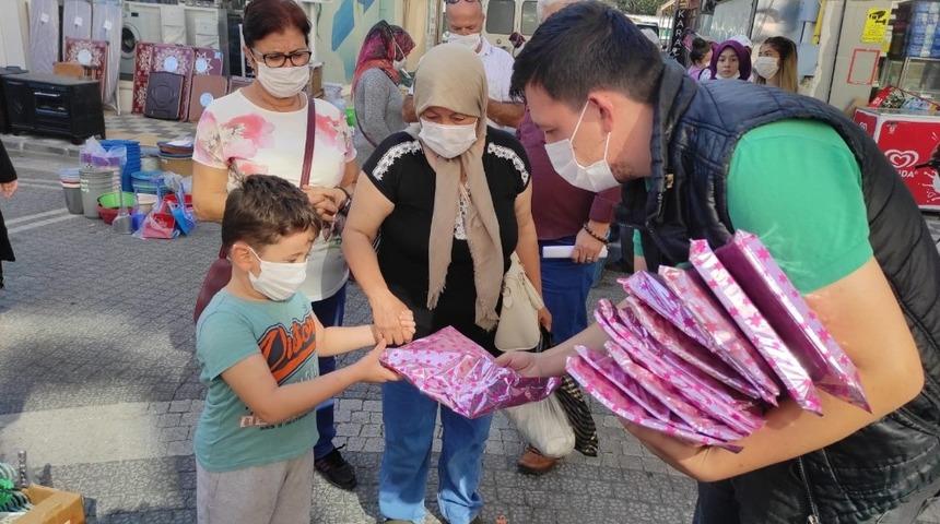 Ezineli AK gen&ccedil;lerden &ccedil;ocuklara boyama kitabı