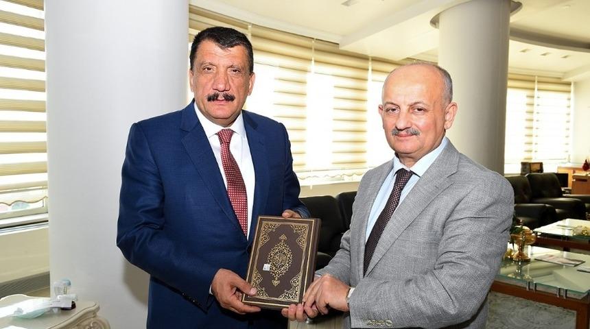 Başkan G&uuml;rkan, M&uuml;ft&uuml; Işıldar&rsquo;ı ağırladı